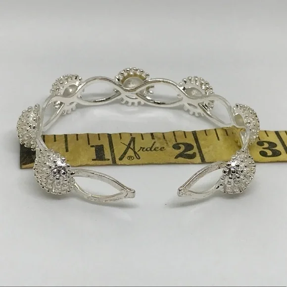 SILVER BURST BRACELET ✨✨✨ - Picture 2 of 2